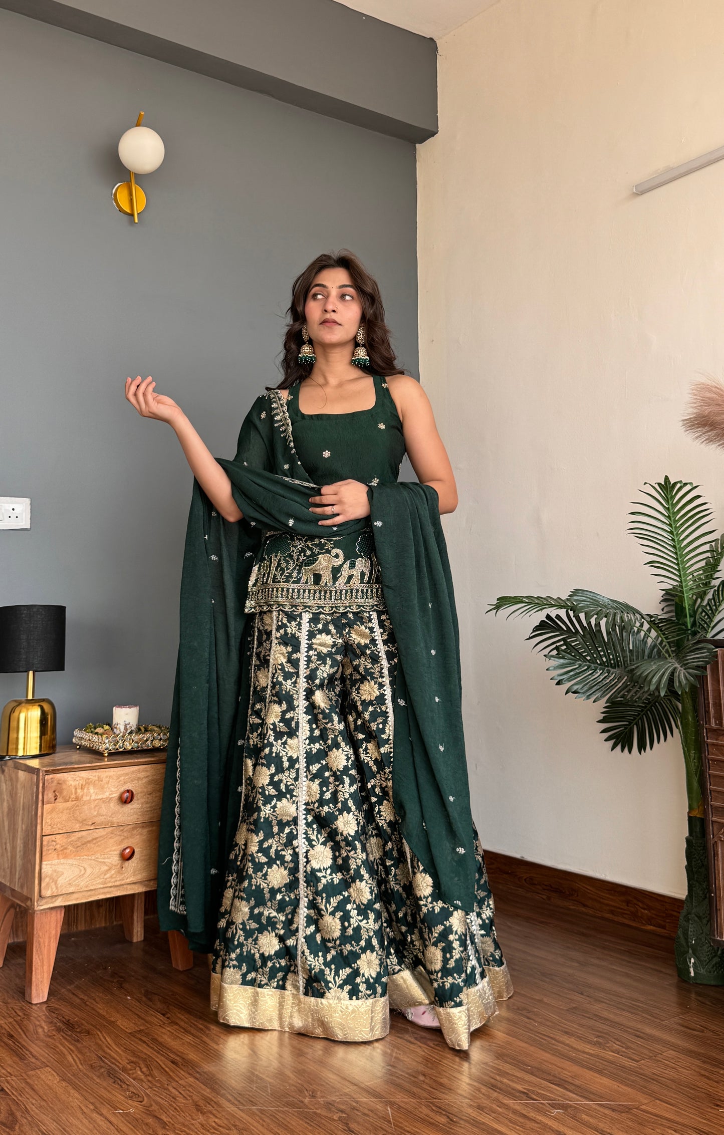 Vanra Emerald Plazzo set