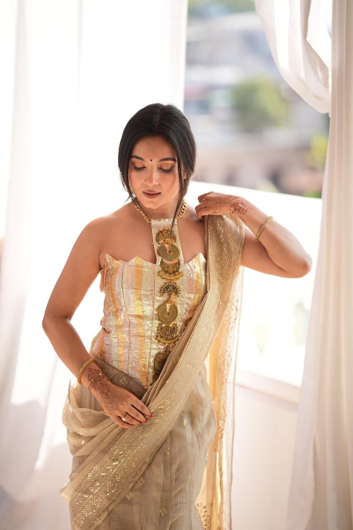 Champagne Grace Golden Foil Fish-Cut Skirt Set