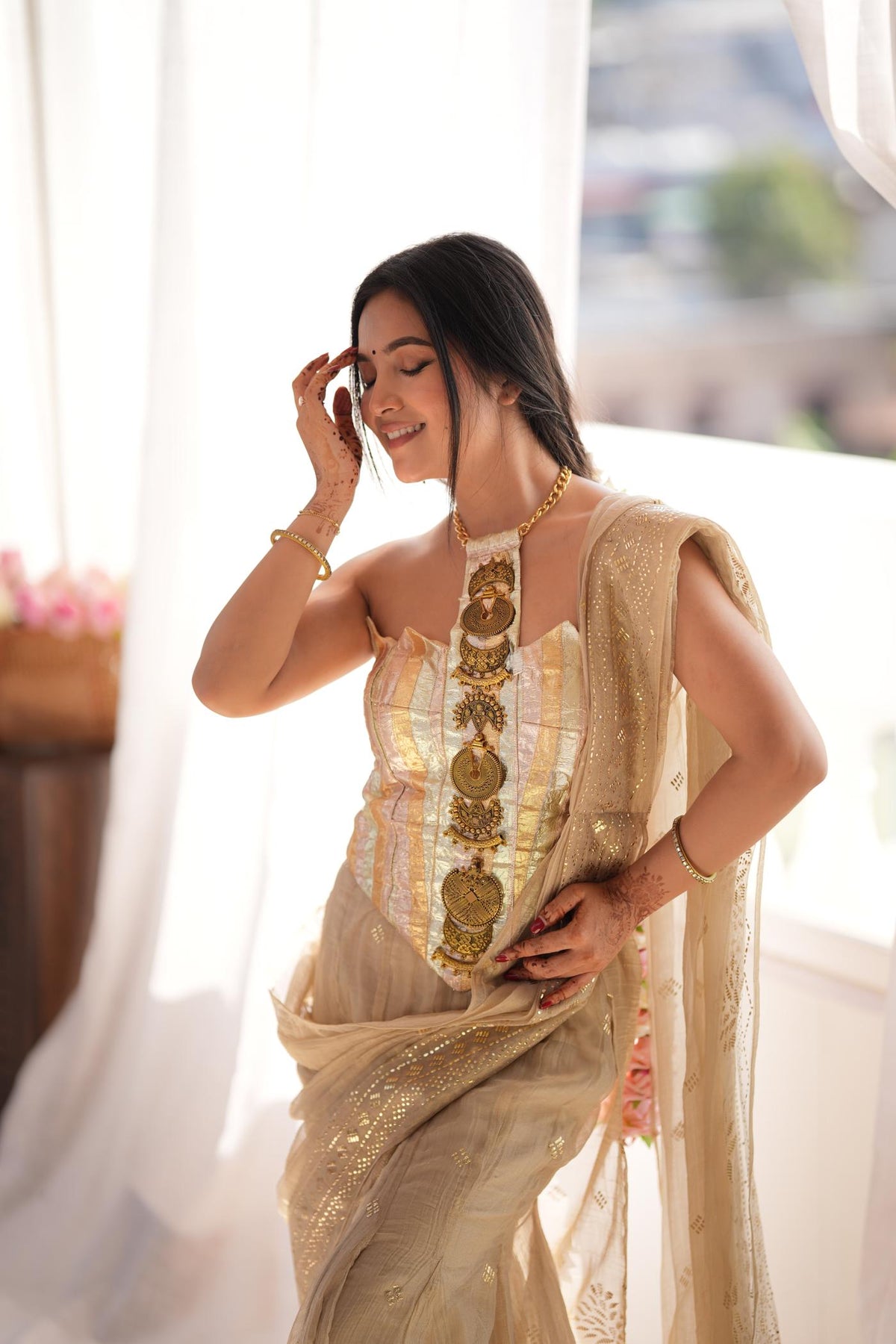 Champagne Grace Golden Foil Fish-Cut Skirt Set