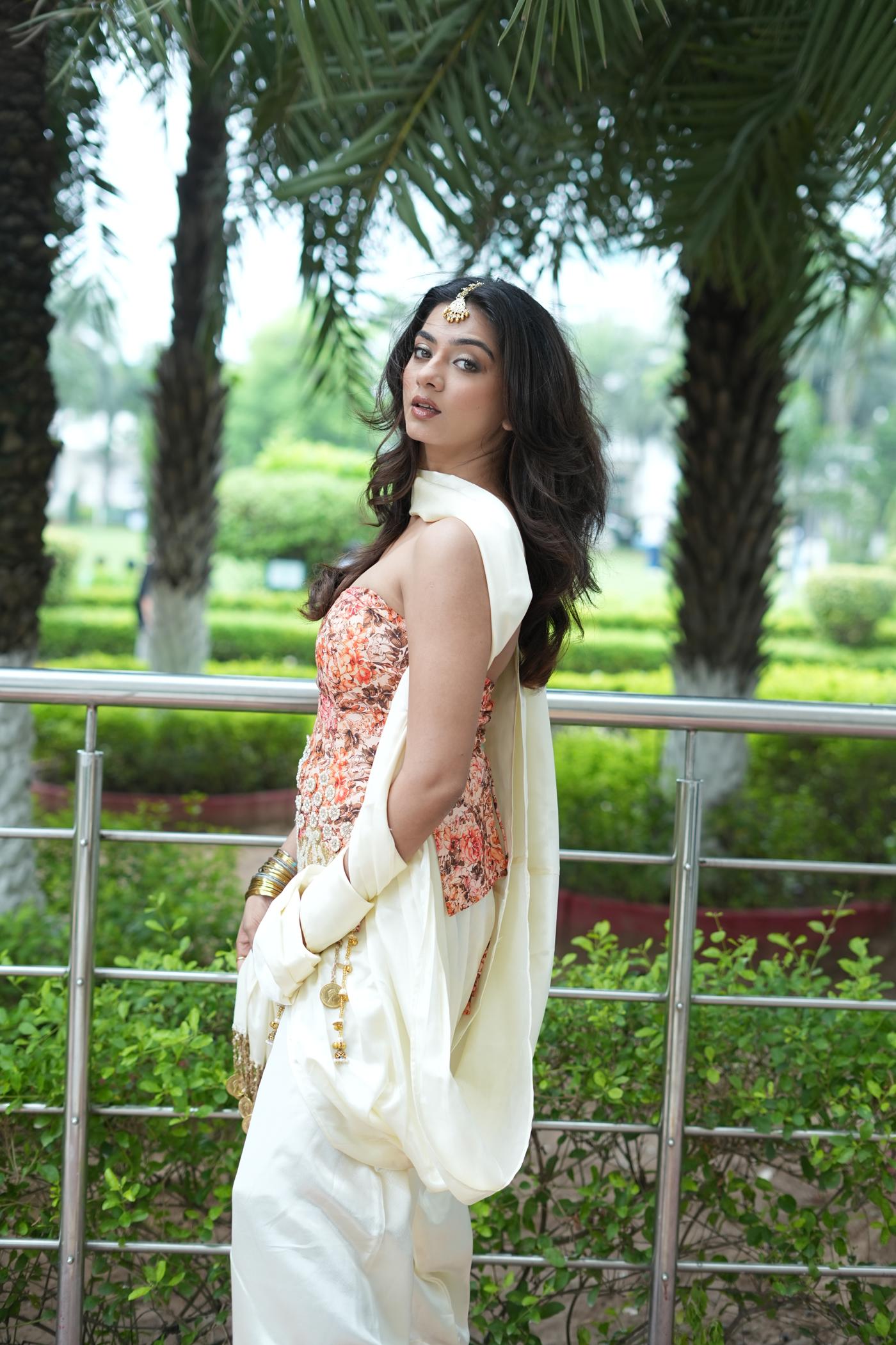 Phool Power Corset