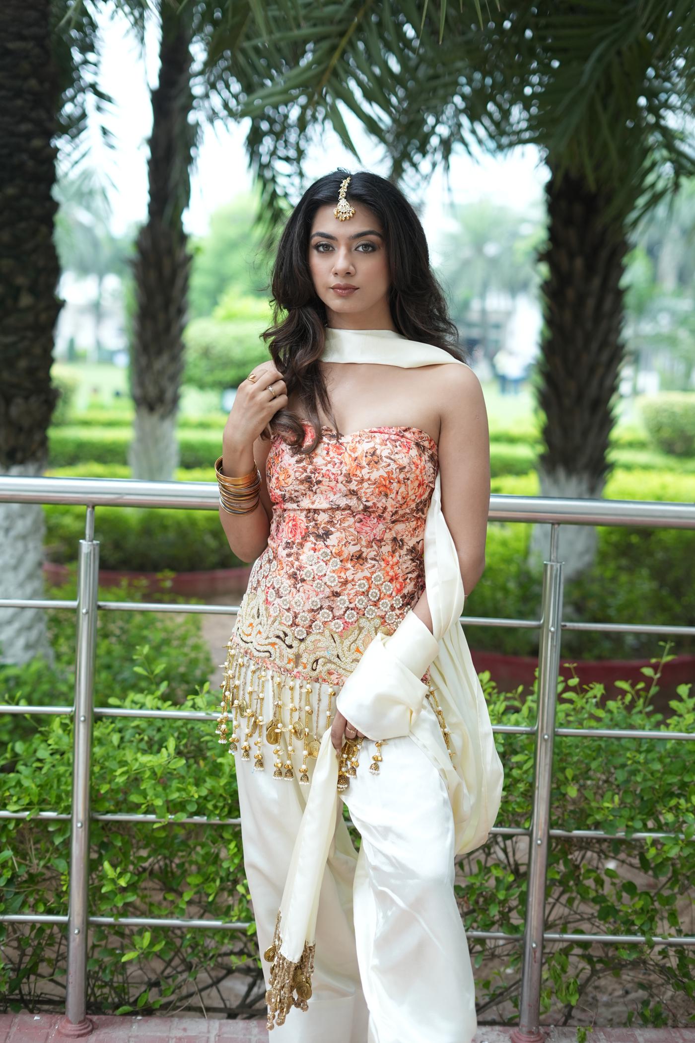 Phool Power Corset