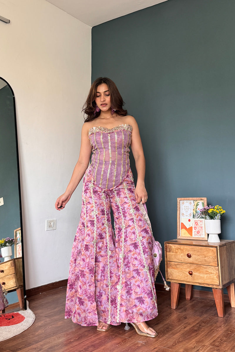 Aisha Khan