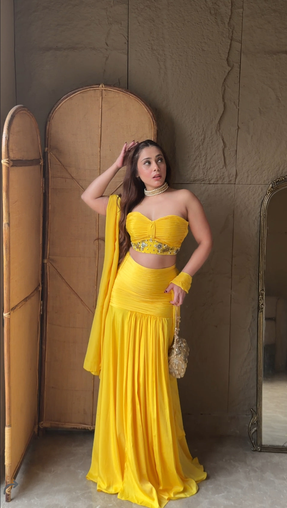 Sunheri Noor Lehenga Set