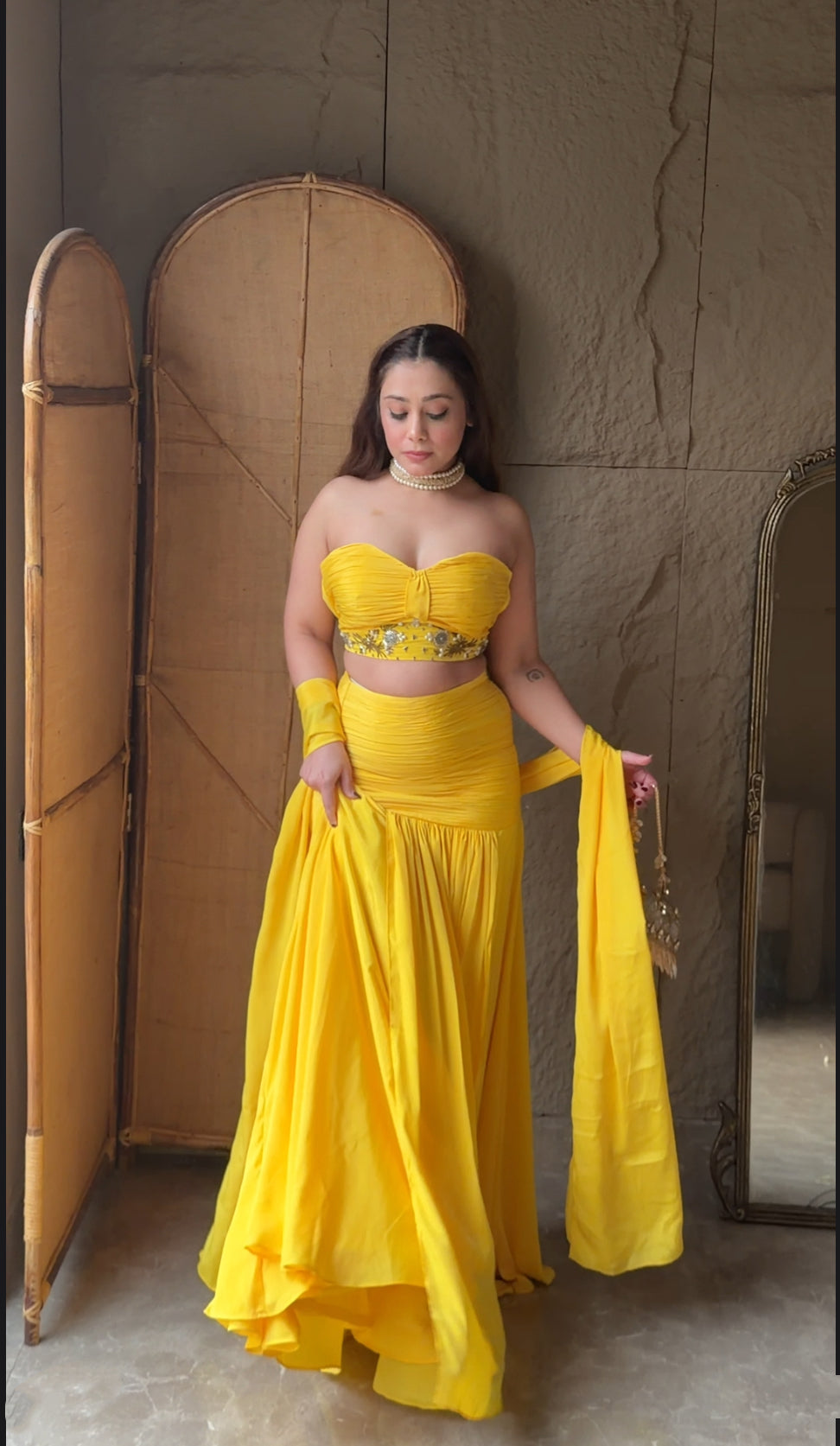 Sunheri Noor Lehenga Set