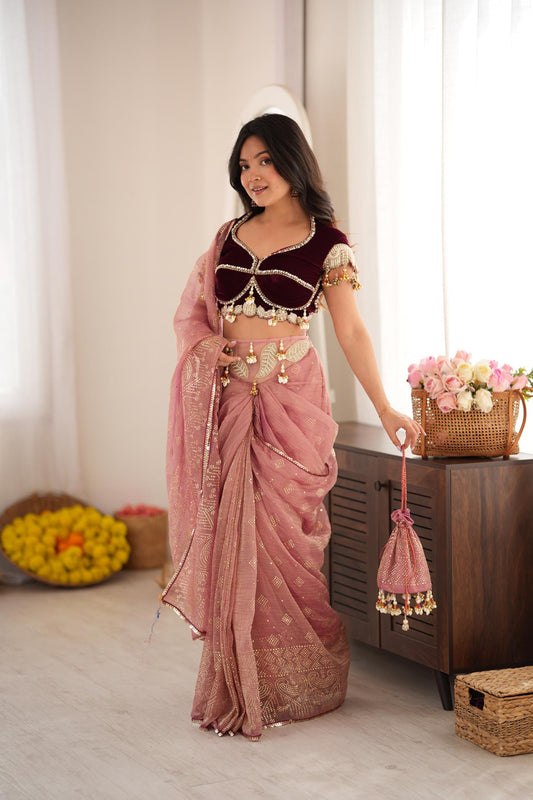 Gulabi Tashan & Tevar Saree Set