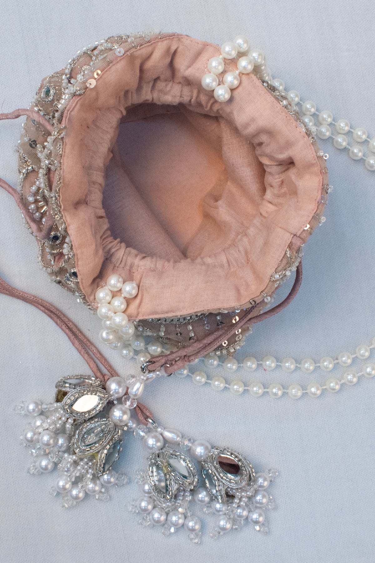 Pearl Rosé Potli